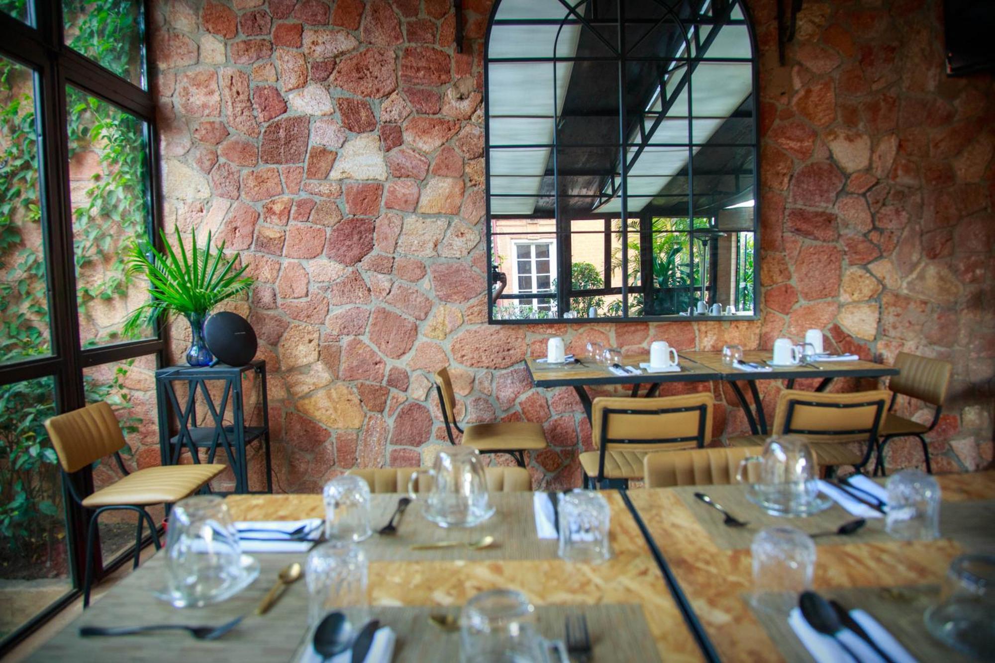 Le Pavillon De L'Emyrne Hotel Antananarivo Exterior photo